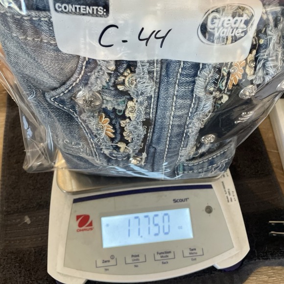 Miss Me Girls JK7523P Cuffed Capri Blue Denim Stretch Jeans Size 14 - Picture 11 of 11